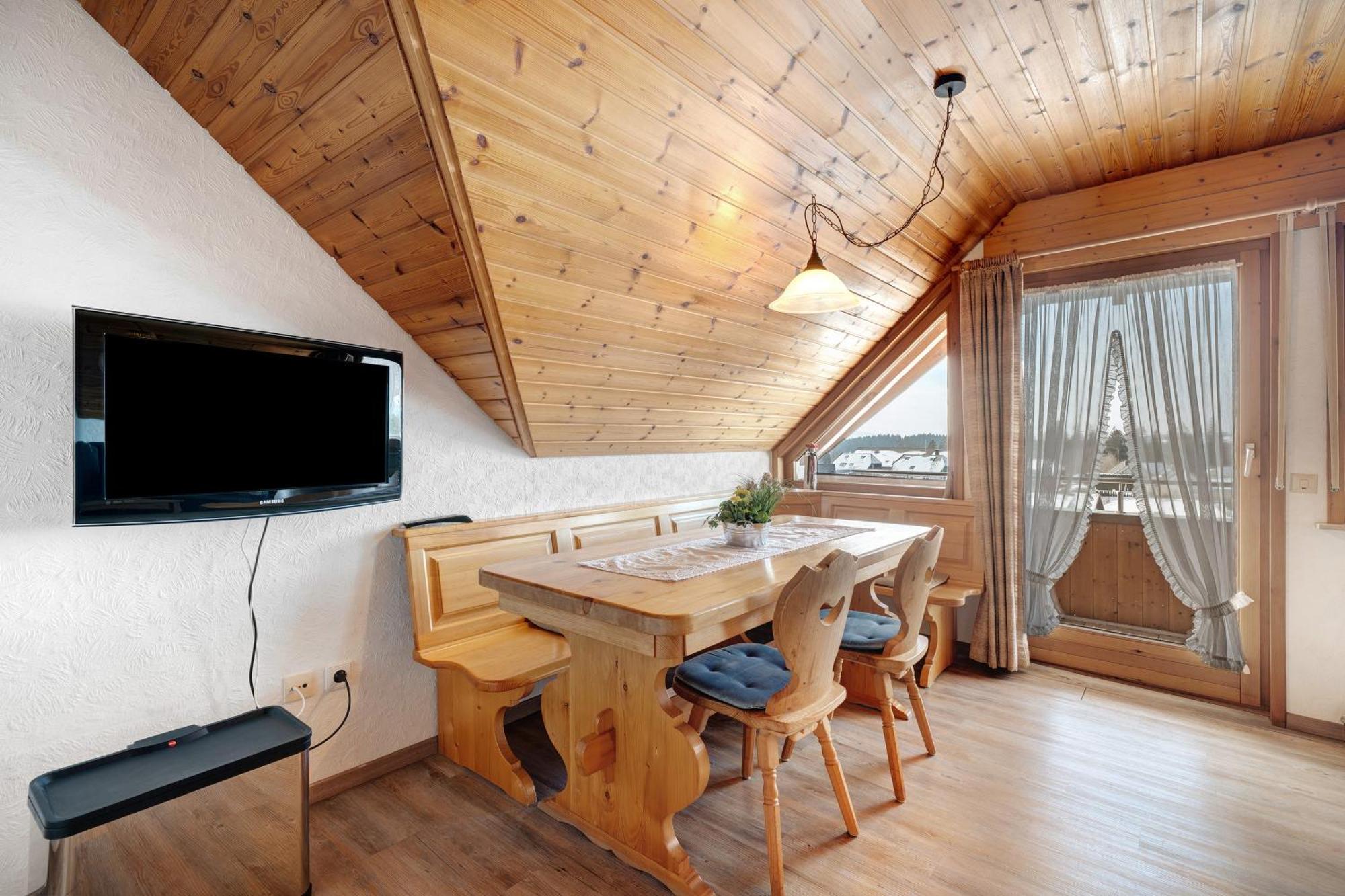 Haus Kandelblick Фуртванген Экстерьер фото